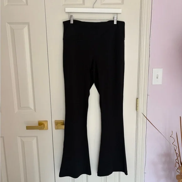 Lululemon Align High-Rise Mini-Flare Pant 32" Black 14 - Picture 1 of 6